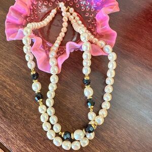 Vintage retro faux Pearl w Black Bead 2 Strand Necklace
